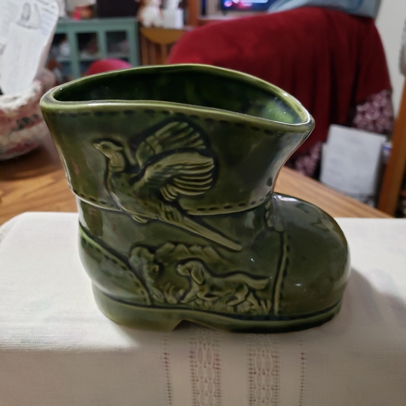 Vintage Japan Ceramic Hunting Boot Planter with Hunting Scene on both sides - Picture 1 of 9
